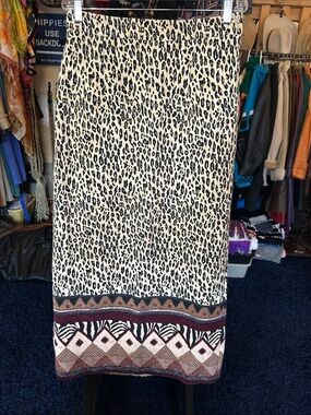 Leopard Print Midi Skirt with Geometric Hem